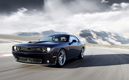 Dodge Challenger srt 2015