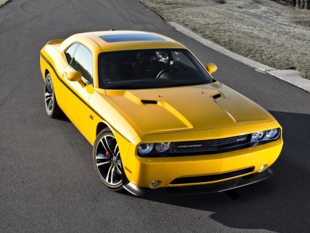 Dodge Challenger srt8 392