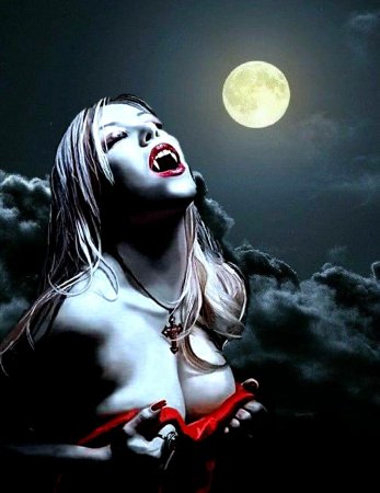 Женщина вампирша