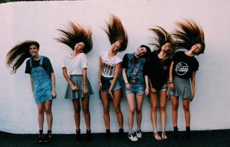 Забавные подростки девушки