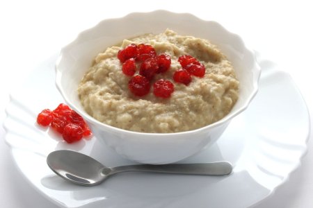 Каша геркулесовая на молоке гиф