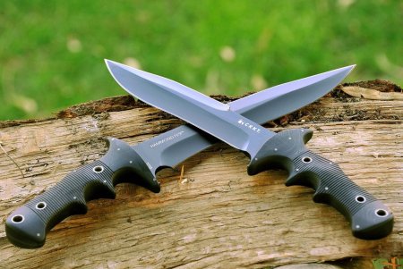 CRKT Hammond Fe 9