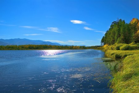 Широка река