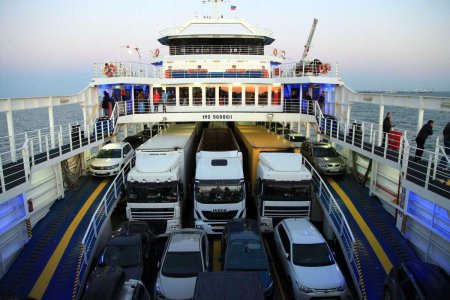 Паромная переправа Керчь морские Порты