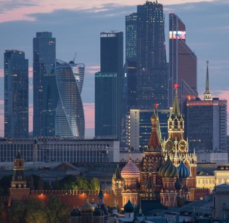 МГУ И Москва Сити
