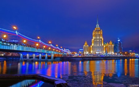 Ночная Москва