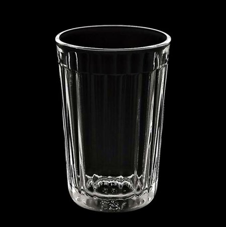 Стеклянный стакан гранёный