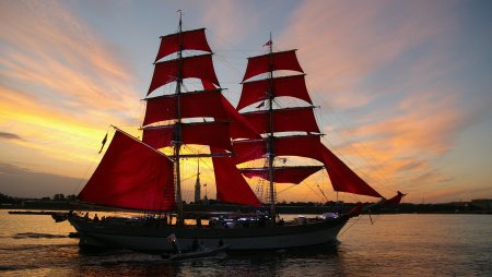 Алые паруса Питер Крузенштерн