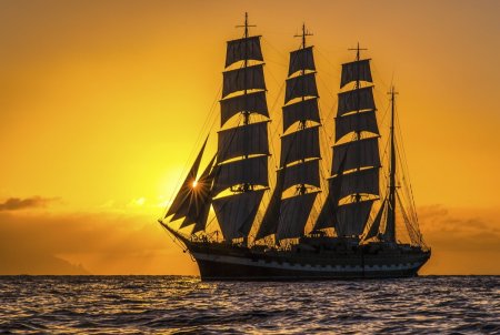 Парусный корабль Крузенштерн