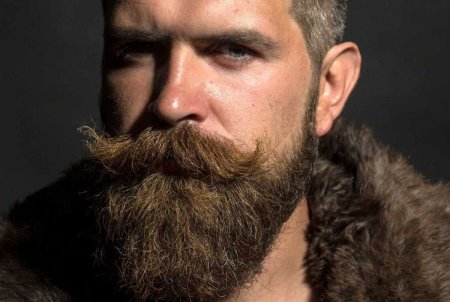 Mutton Chops борода