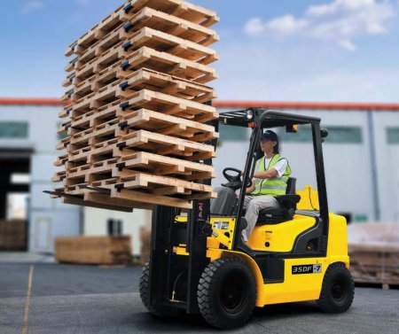 Вилочный погрузчик df35