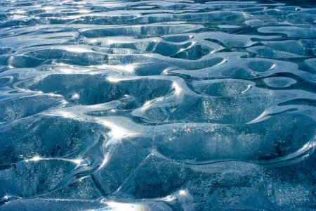 Замерзшая вода