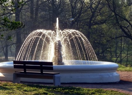 Фонтан парабола