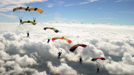 Парашютный спорт