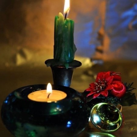 Горящая свеча