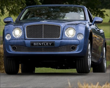 Бентли 2121