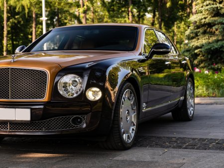 Машина Bentley Mulsanne