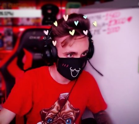 Эдисон перец в маске