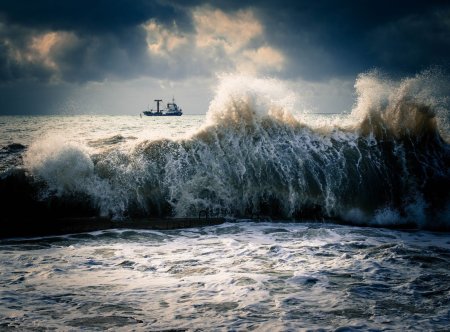 «Шторм на черном море». Ацвазовский