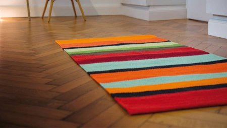 Полосатый коврик