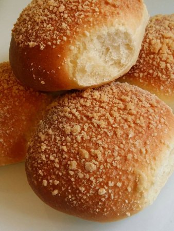 Булочка с посыпкой