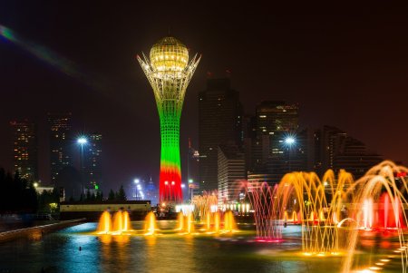 Байтерек подсветка