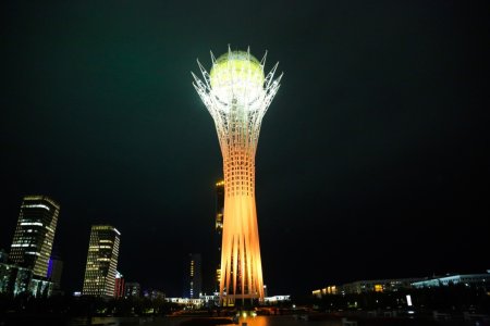 Байтерек Казахстан внутри