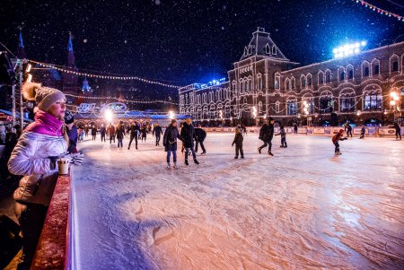 Каток на красной площади 2020-2021