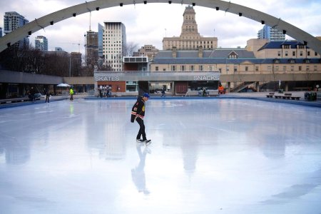 Олимпийский каток имени Джеймса б. Шеффилда