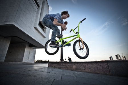 BMX 5740