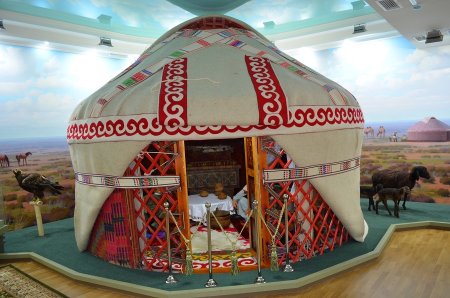 Казахская юрта