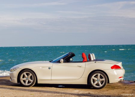 BMW кабриолет двухместный белый