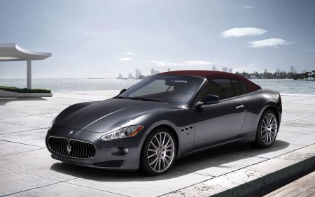 Maserati GRANCABRIO 2015