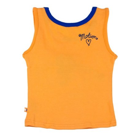 Ребенок в маечке