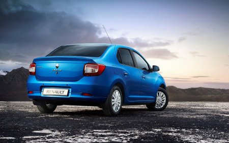 Ренаулт Логан новый