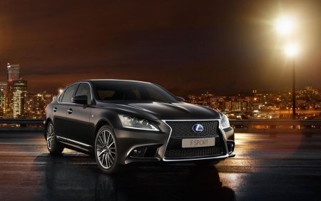 Лексус 600hl