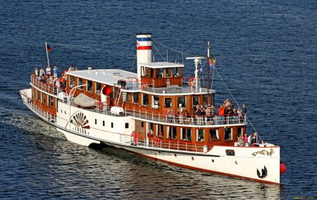 Пароход Freya