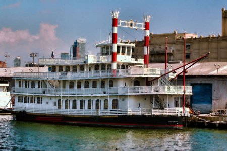 Колесные пароходы на Волге