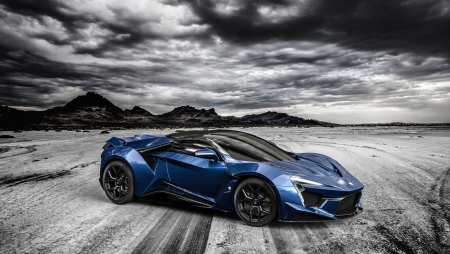 W Motors Fenyr Supersport