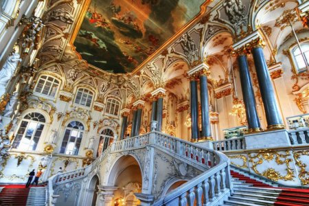 Иорданская лестница Эрмитажа в Санкт-Петербурге