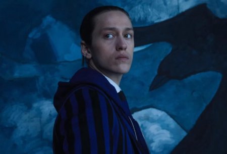 Ксавьер из сериала Венздей