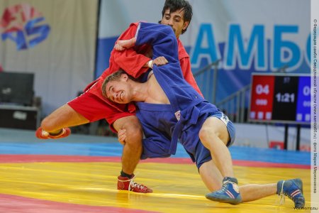 Магомед Магомедов боевое самбо