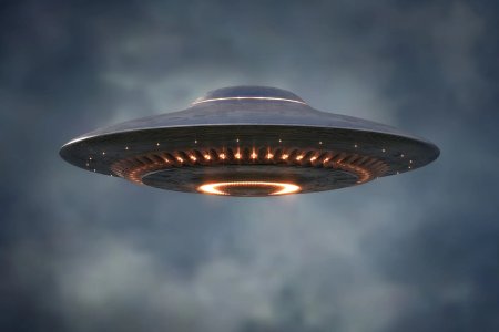 Летающая тарелка «UFO Magico»;