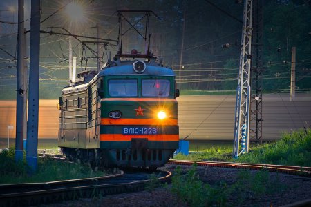 Локомотив вл 10