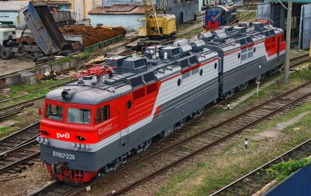РЖД Локомотив вл 80