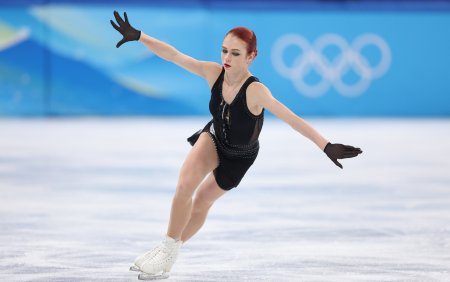 Трусова Александра фигурное катание 2022