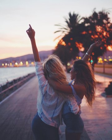 Лучшие подруги