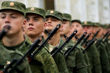 Солдат армии РФ срочники