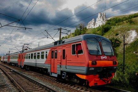 Электропоезд Кубань 6015