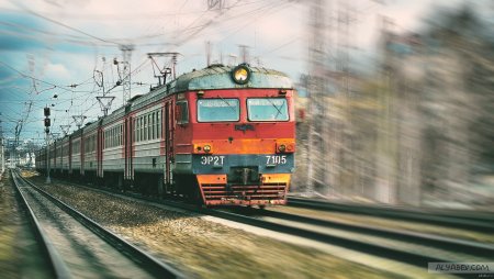 Тверской электропоезд эр2т